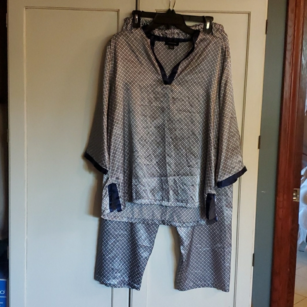 Jones New York Sleep Set